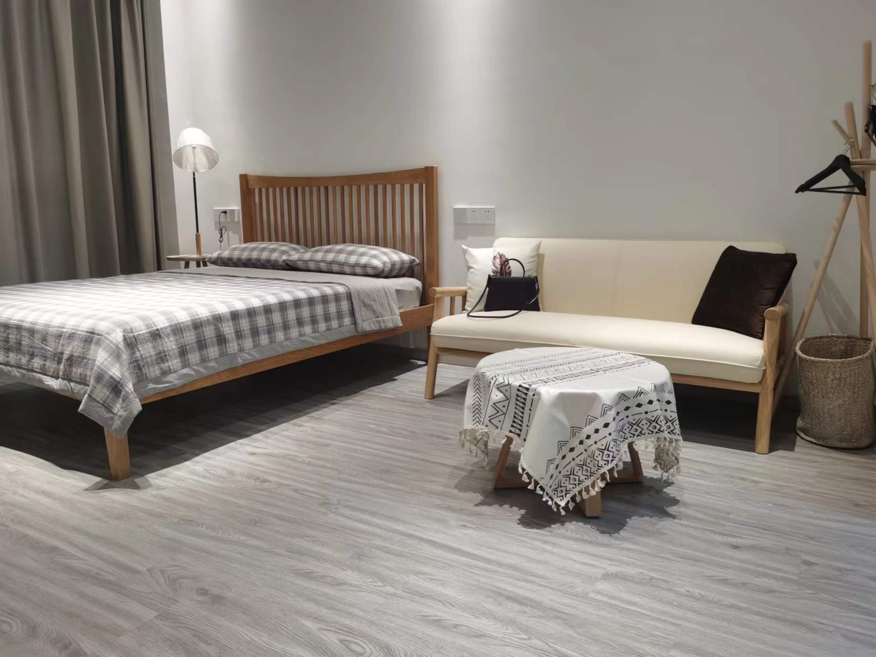 红星天铂 1室1厅1卫 50m&sup2;