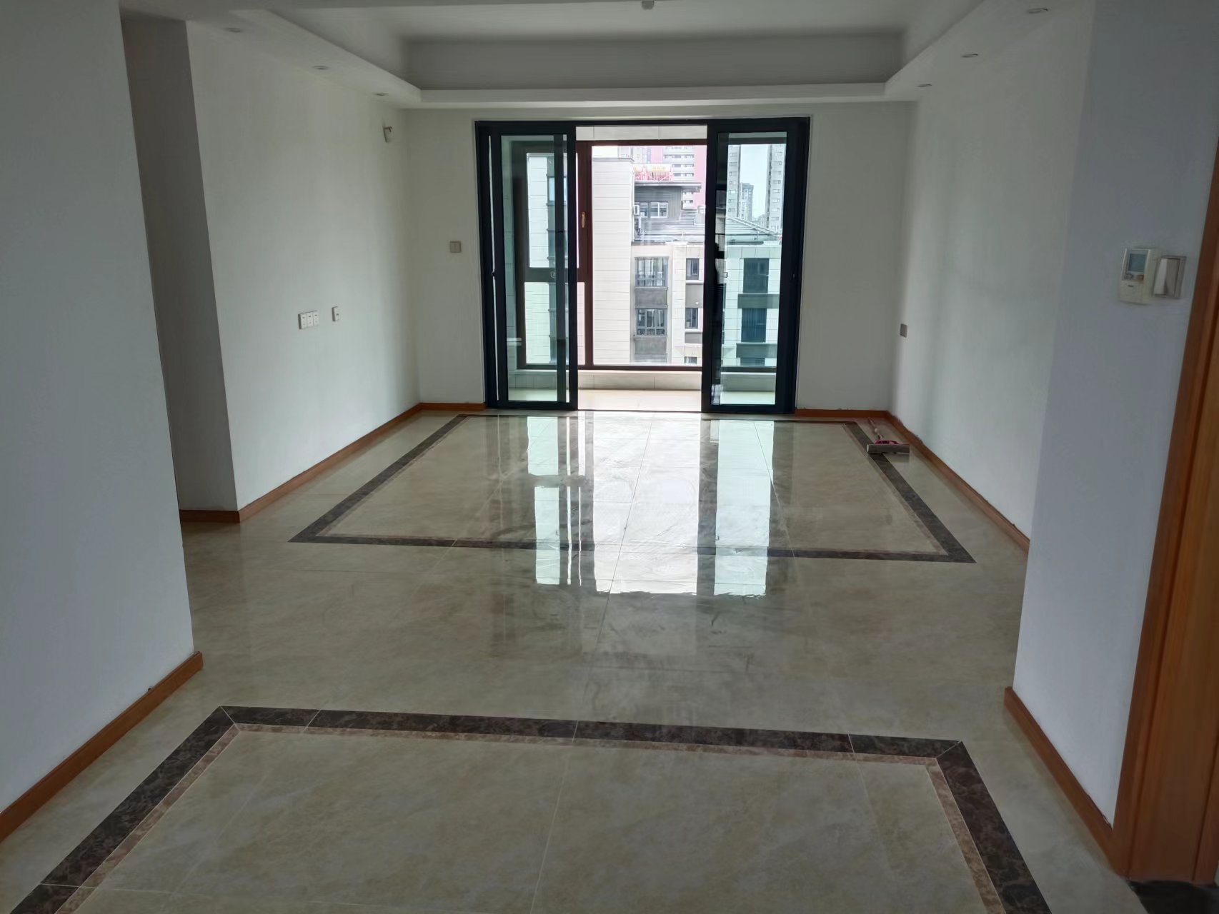 中南漫悦湾 5室2厅2卫 160.00m&sup2;