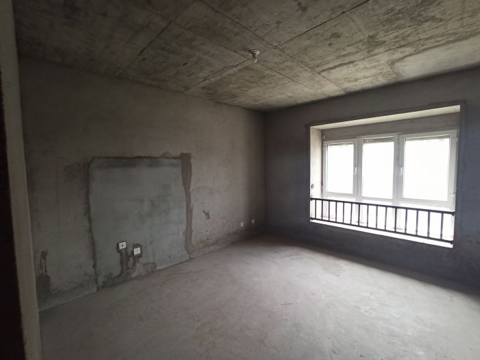 五洲翡丽湾 3室2厅1卫 122m&sup2;