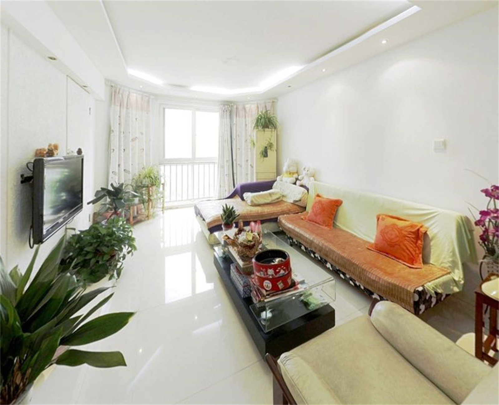 天润家园 5室2厅1卫 194m&sup2;