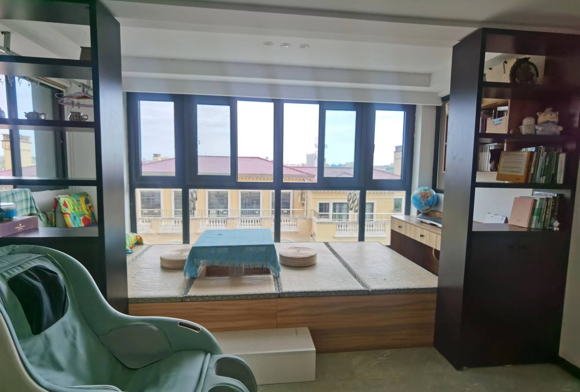 中港城皇家公寓 3室2厅1卫 142.06m&sup2;