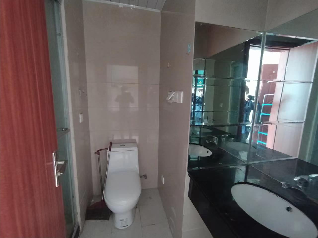 尚美家国际 1室1厅1卫 40m&sup2;