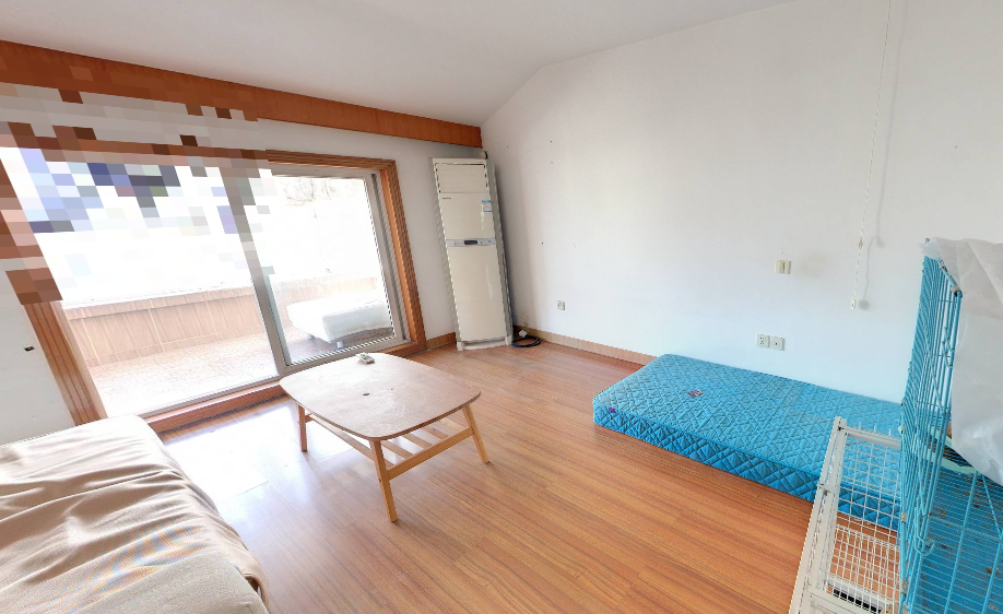 瑞丰花园 5室2厅2卫 151m&sup2;