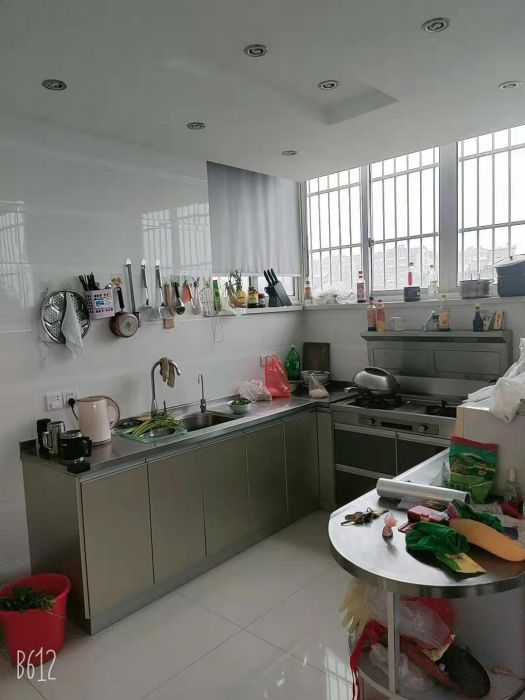 和盛林荫水岸南区 4室2厅2卫 142.00m&sup2;