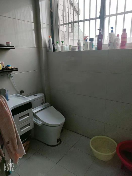 和盛林荫水岸南区 4室2厅2卫 142.00m&sup2;
