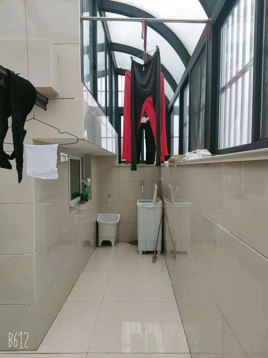 和盛林荫水岸南区 4室2厅2卫 142.00m&sup2;