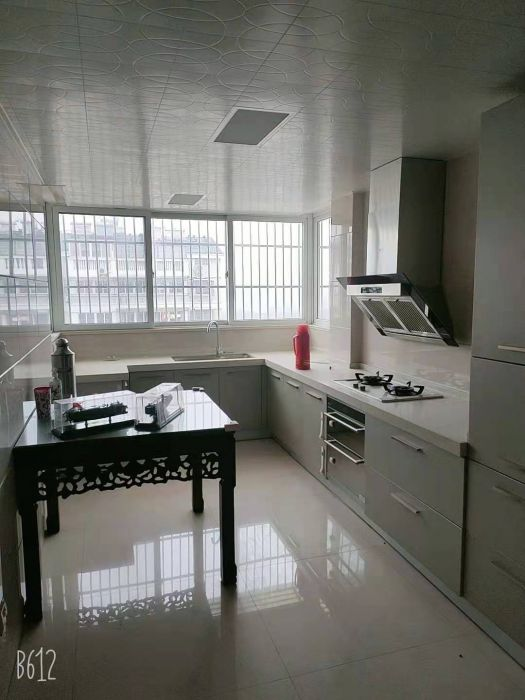 和盛林荫水岸南区 4室2厅2卫 142.00m&sup2;