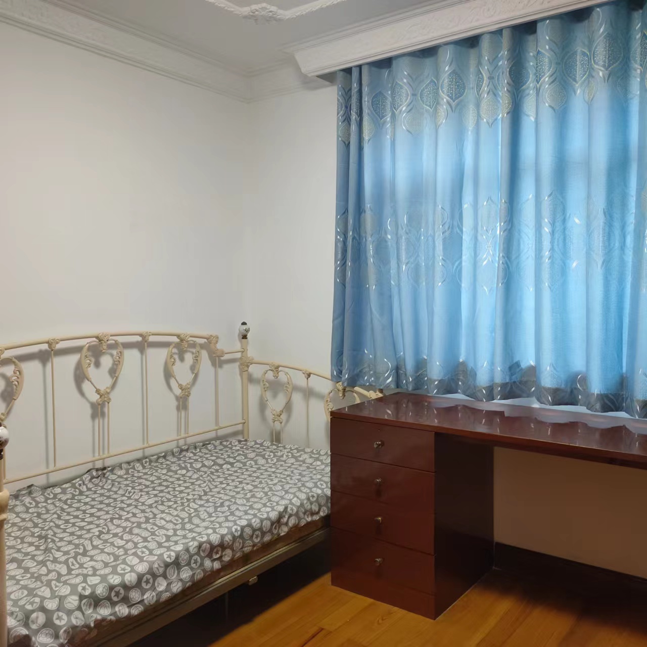新桃园 3室1厅1卫 107m&sup2;