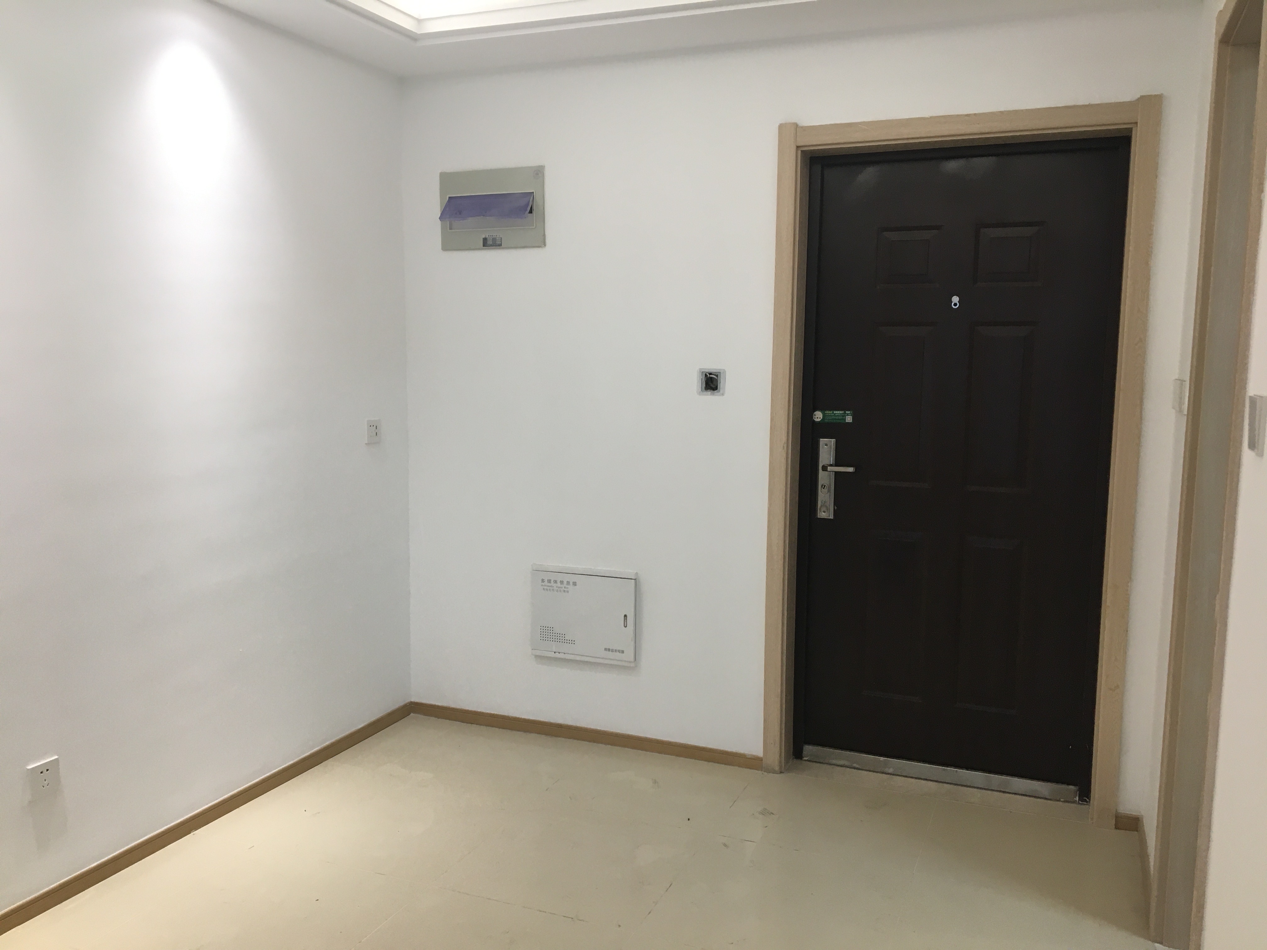 云樾东方 3室2厅1卫 95m&sup2;