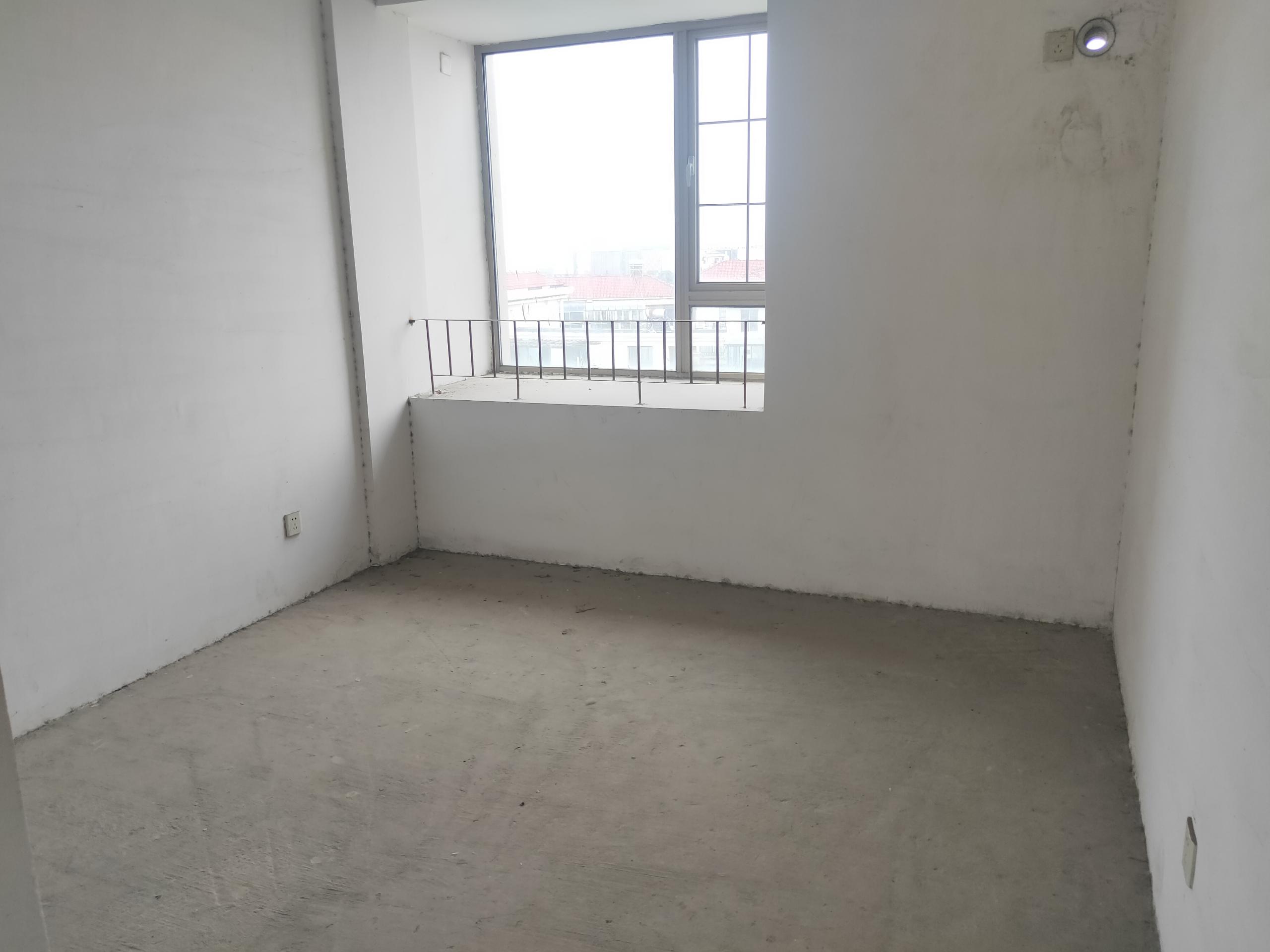 优山美地花园南区 6室2厅4卫 231.93m&sup2;