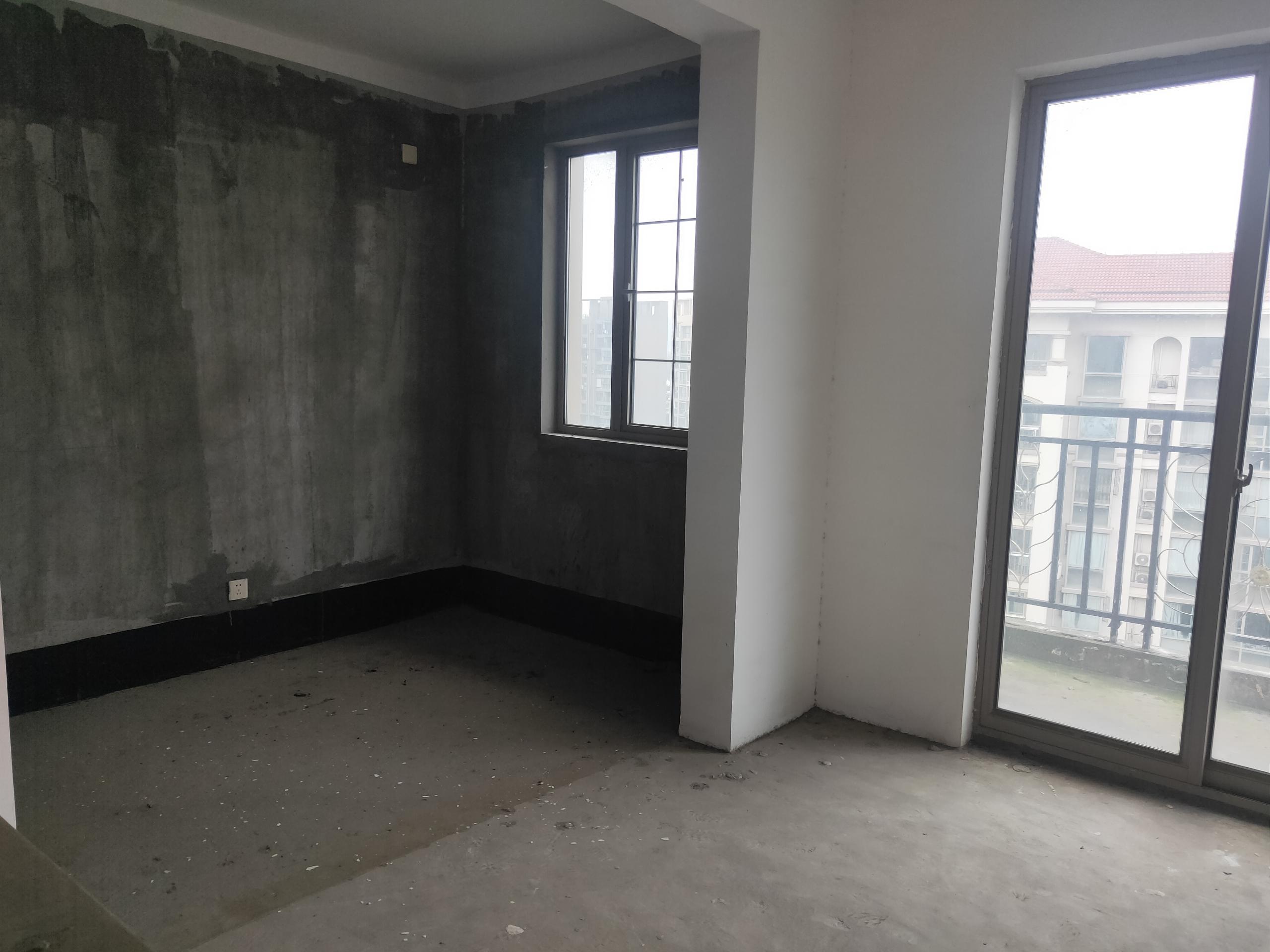 优山美地花园南区 6室2厅4卫 231.93m&sup2;