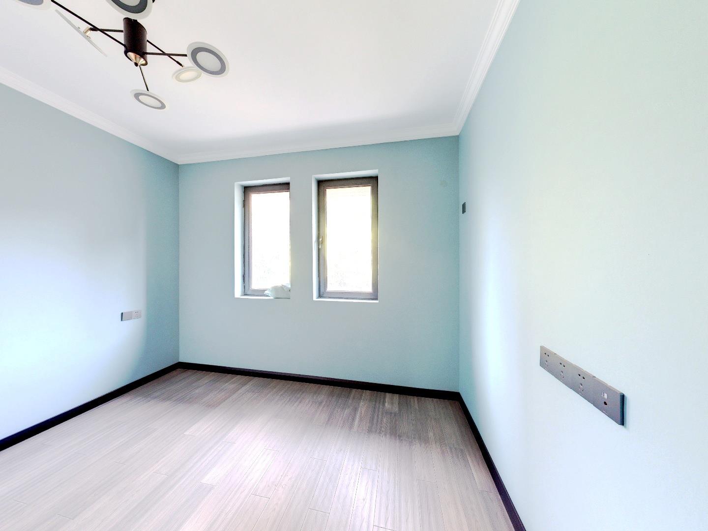 中港城皇家公寓 4室2厅2卫 160m&sup2;