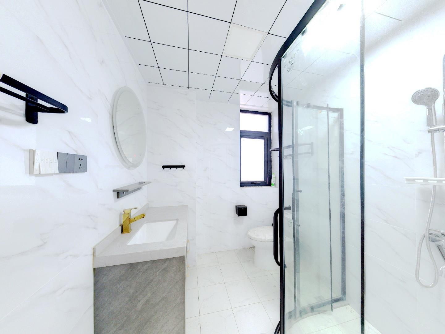 中港城皇家公寓 4室2厅2卫 160m&sup2;
