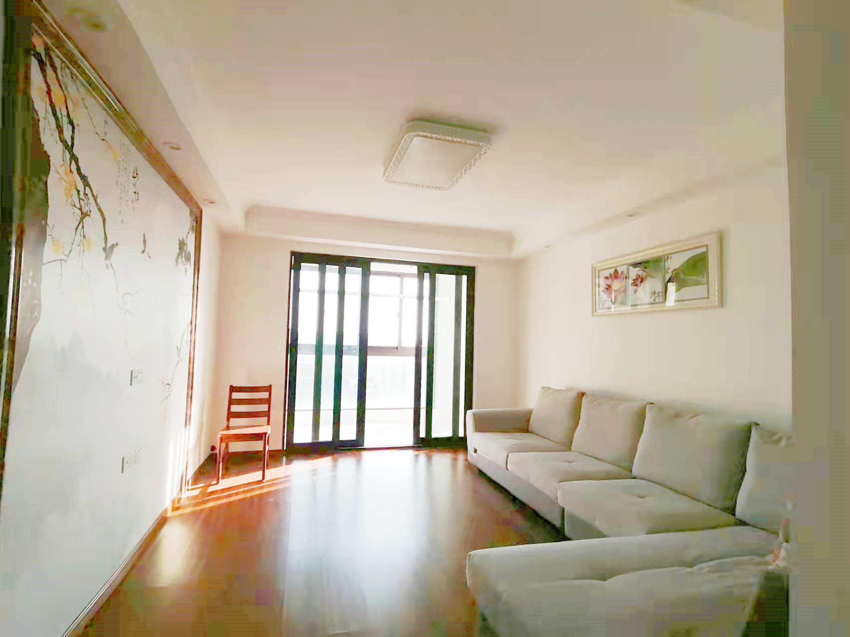 远创樾府 3室2厅2卫 130m&sup2;