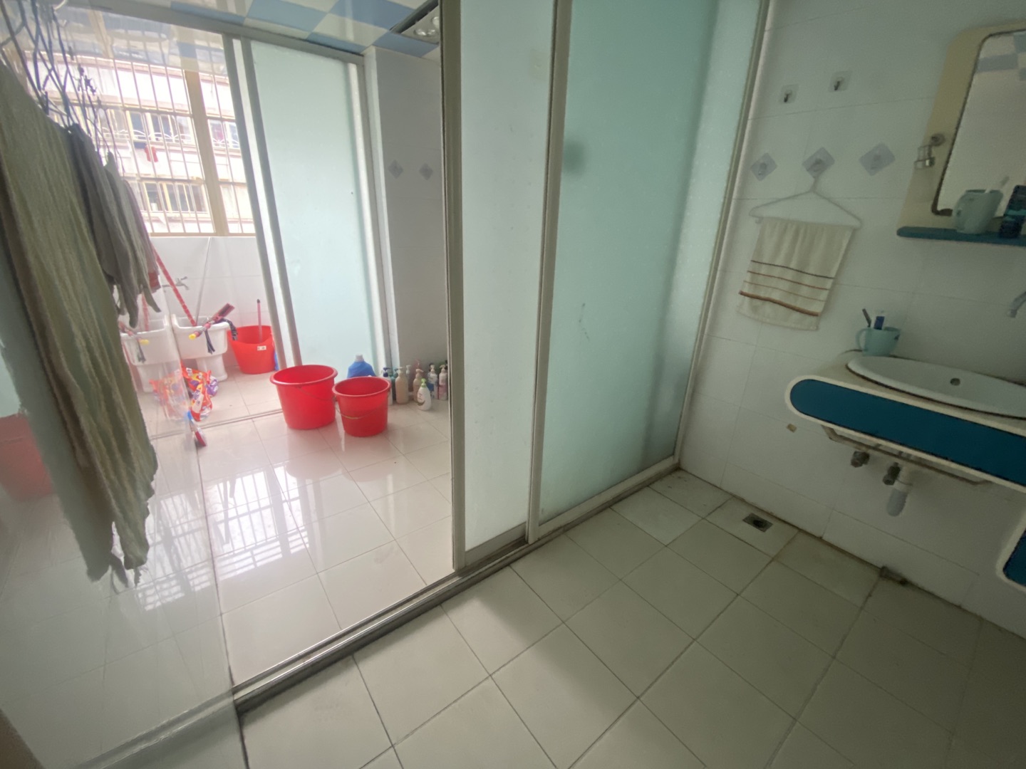 天都花苑 3室2厅1卫 137m&sup2;