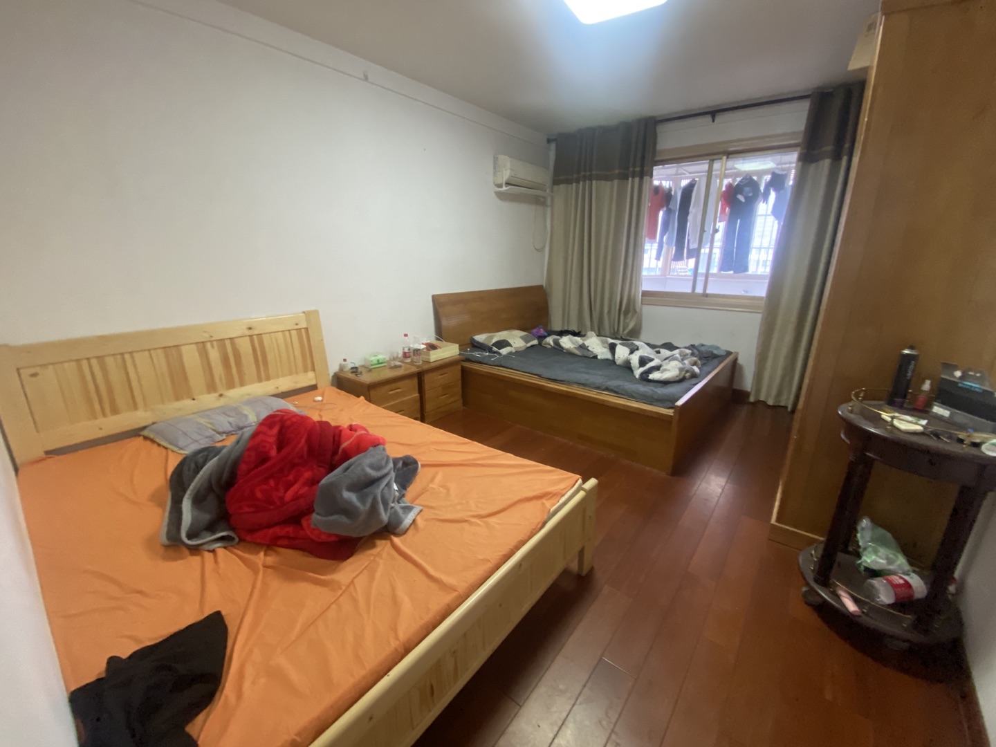天都花苑 3室2厅1卫 137m&sup2;