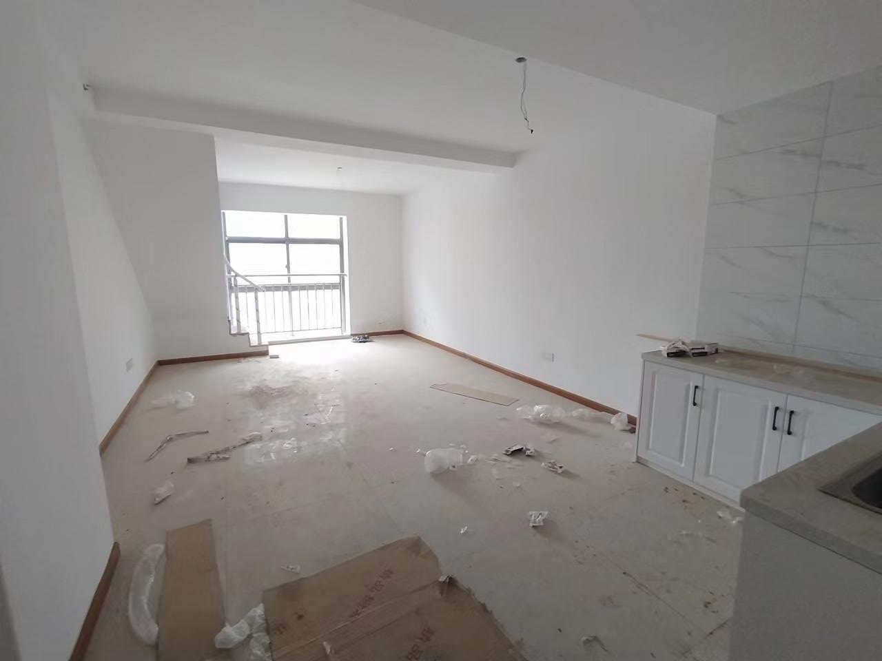 赛格时代广场 2室1厅1卫 62m&sup2;