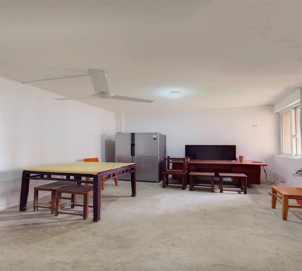 天龍逸園 2室1厅1卫 87m&sup2;