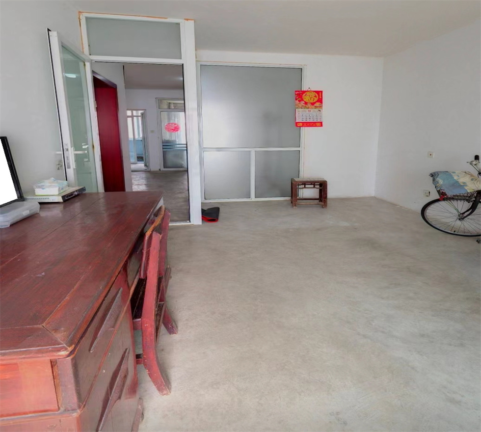 天龍逸園 2室1厅1卫 87m&sup2;