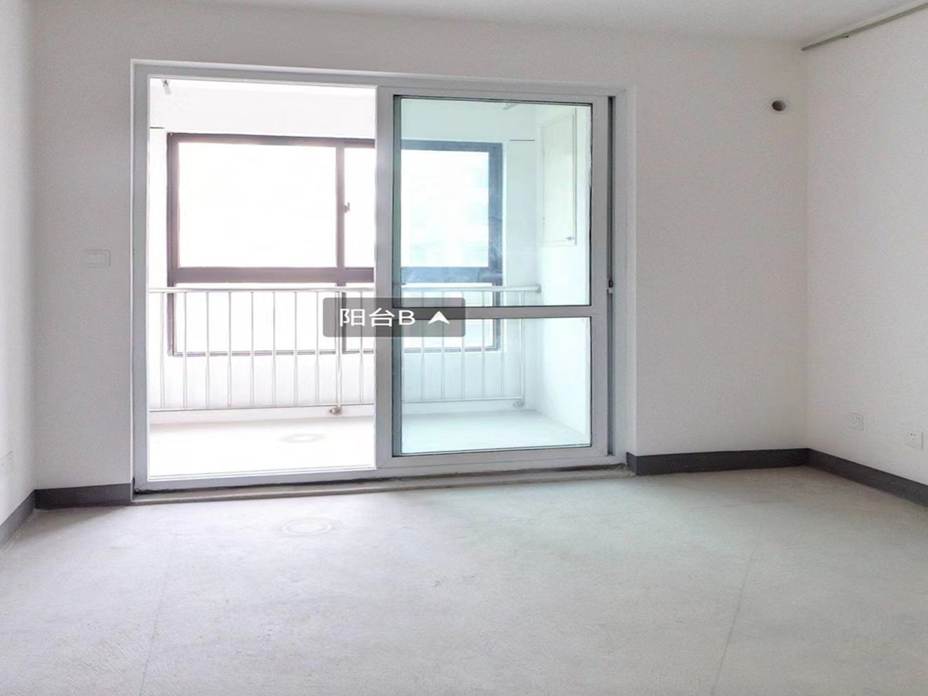 百花馨苑 2室1厅1卫 90m&sup2;