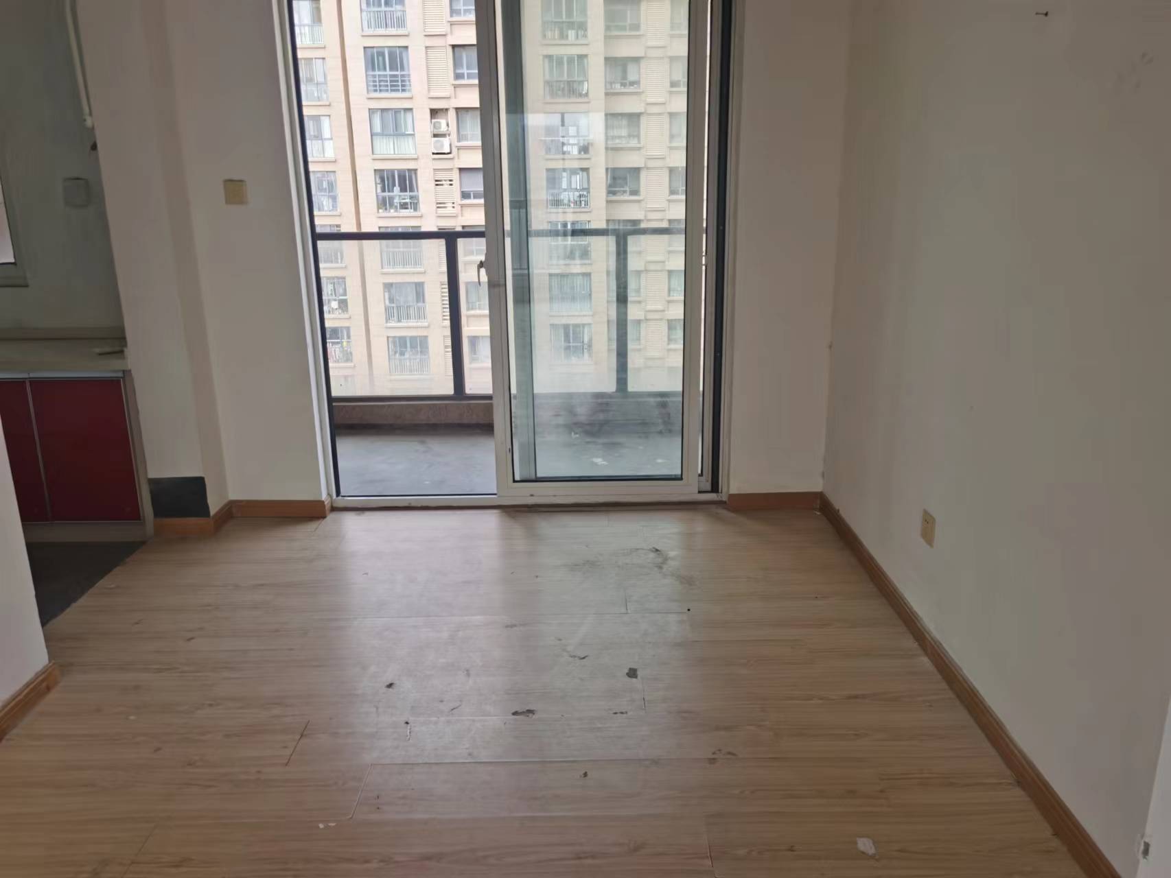 弘阳上城 3室2厅1卫 116m²