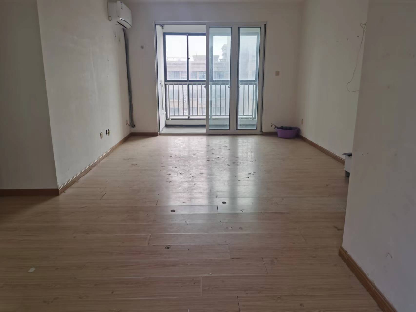 弘阳上城 3室2厅1卫 116m&sup2;
