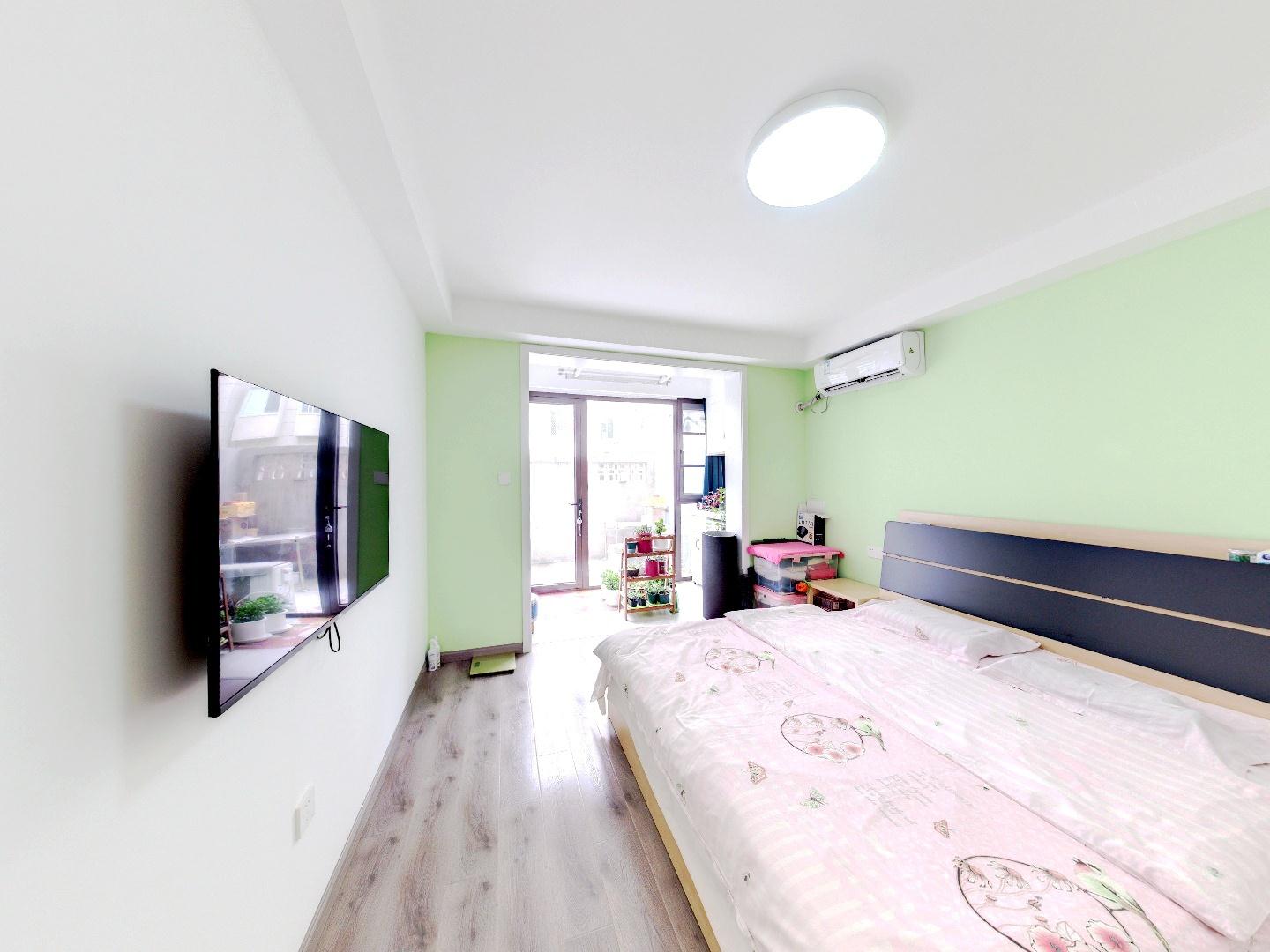 越江新村 1室1厅1卫 47m&sup2;