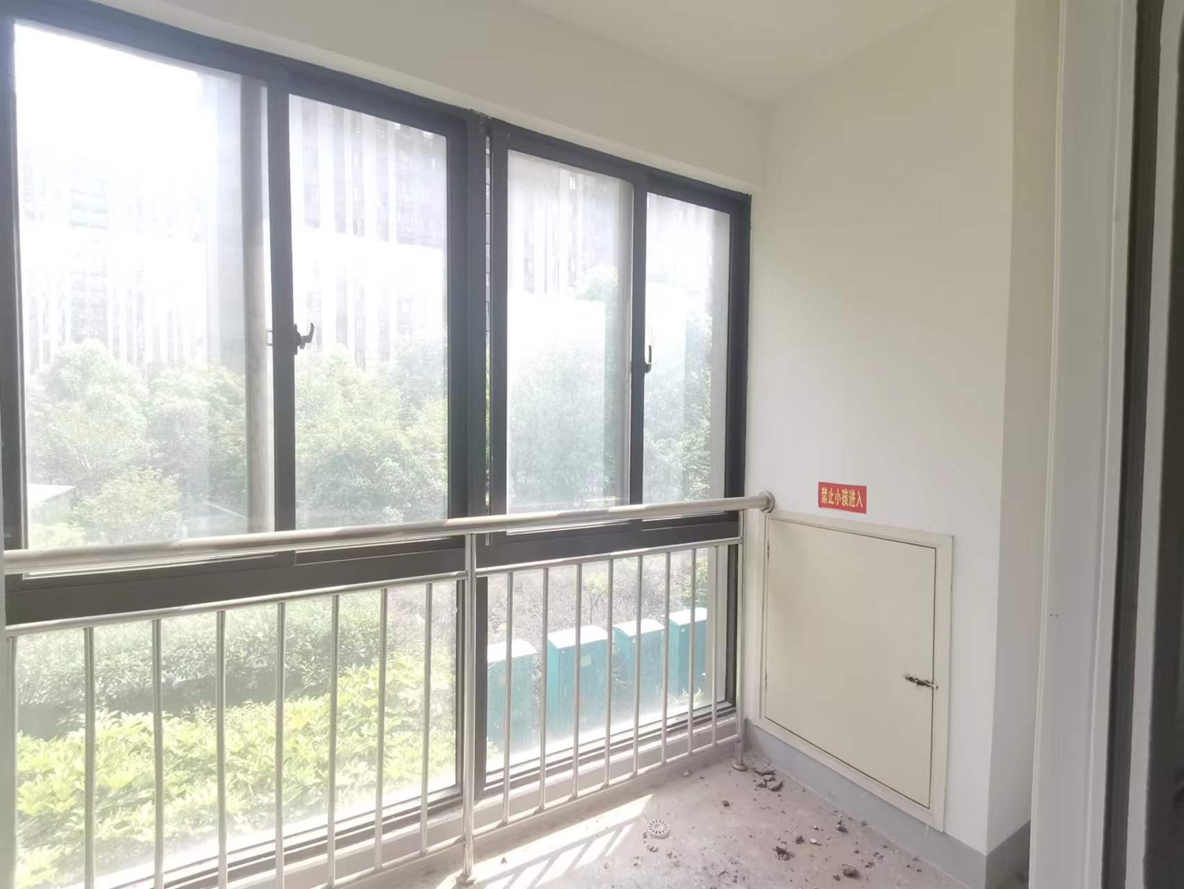 紫东南苑南区 2室1厅1卫 96m&sup2;