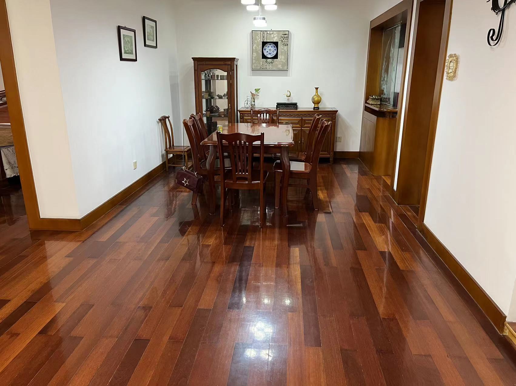 光明东村一期 3室2厅2卫 126m&sup2;