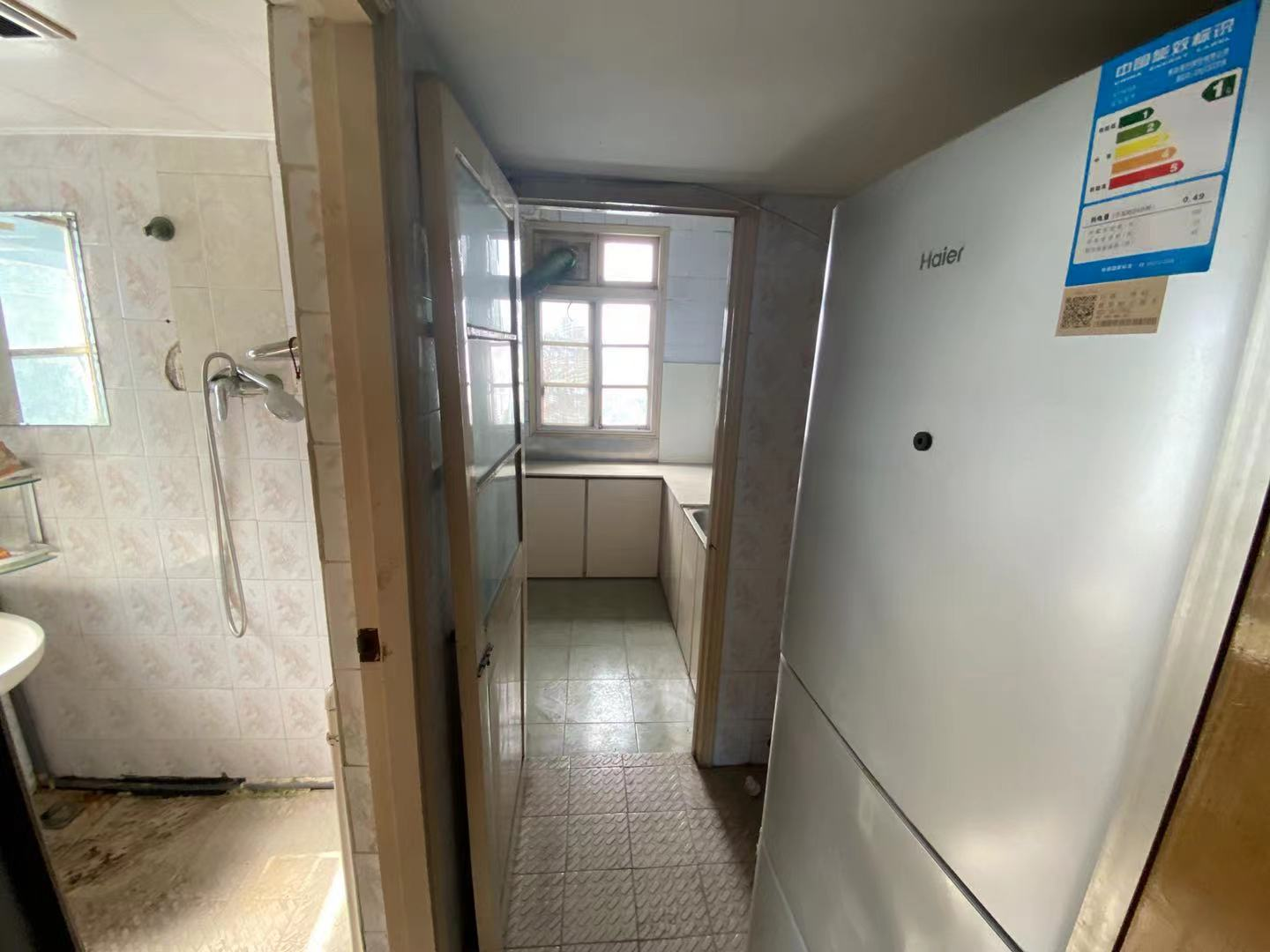 北濠桥新村 4室2厅2卫 132m&sup2;