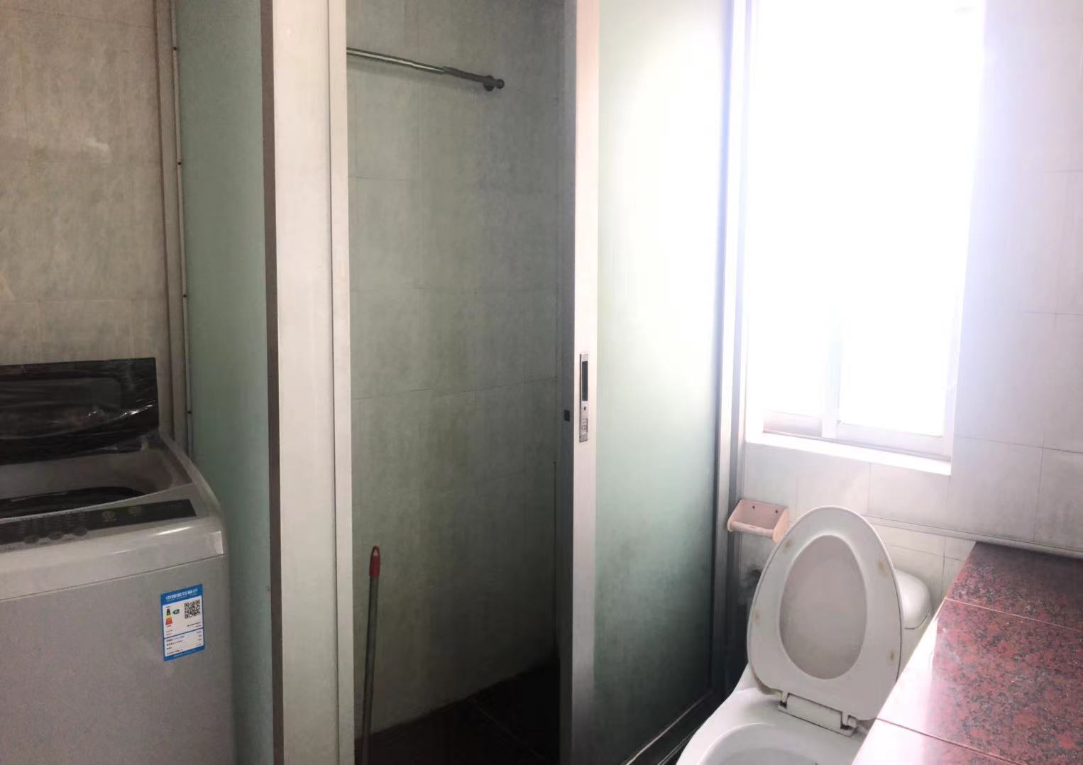 学田南苑 2室1厅1卫 70m&sup2;