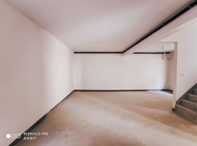 佳期漫 3室2厅2卫 100.00m²