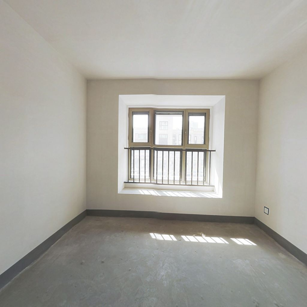 九玺台 4室2厅2卫 183.53m&sup2;