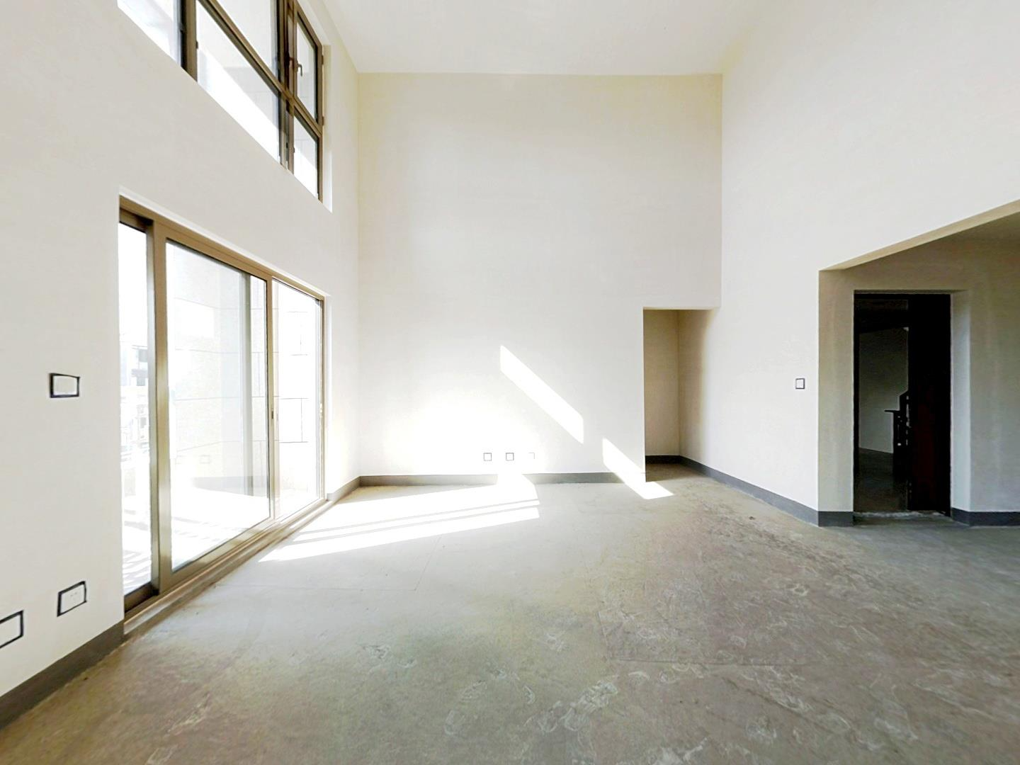 九玺台 4室2厅2卫 183.53m&sup2;