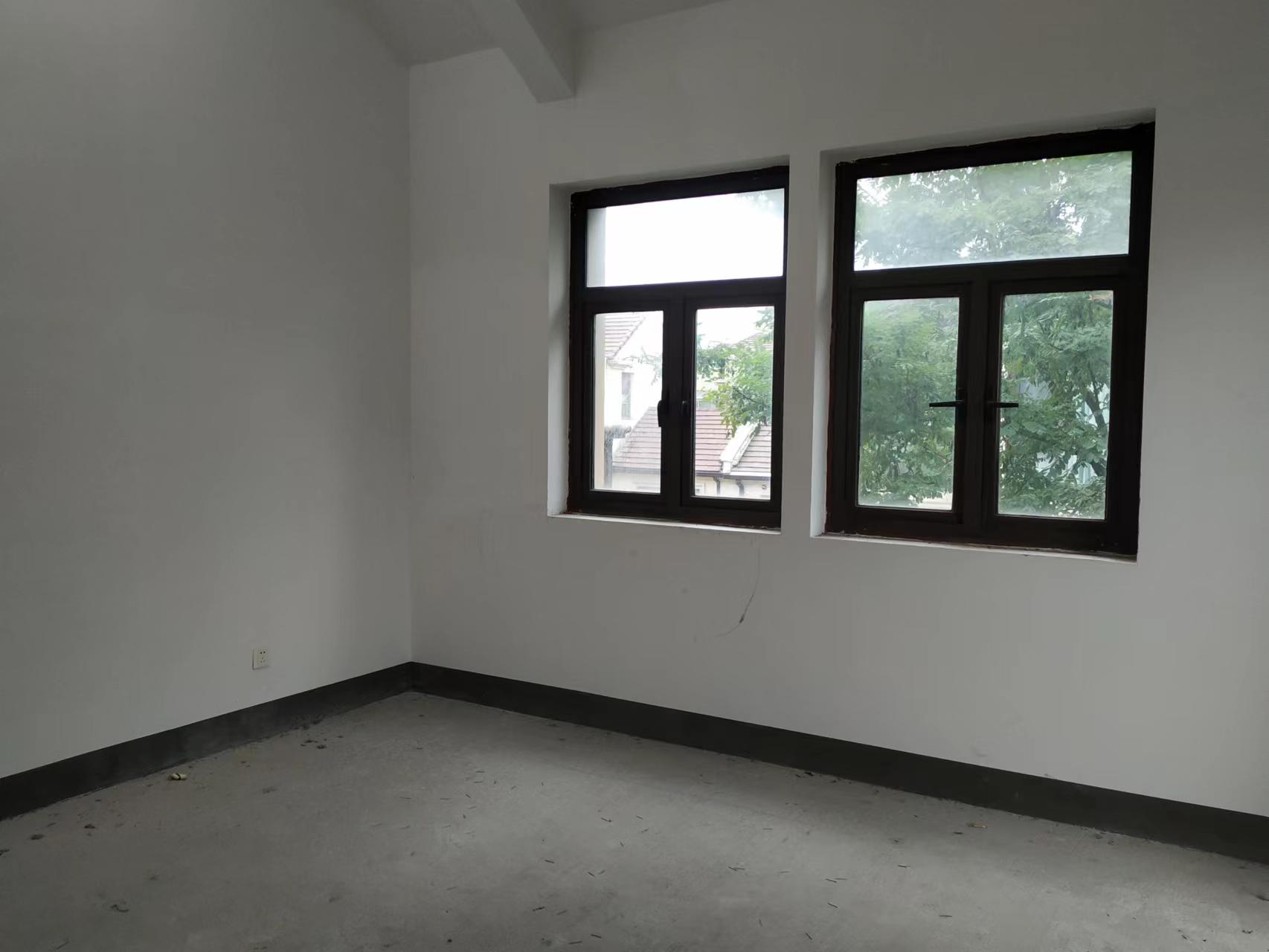 金河名人世家 4室2厅3卫 309.00m&sup2;