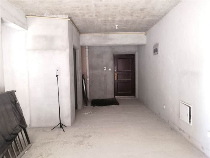 华强城 2室2厅1卫 88m&sup2;