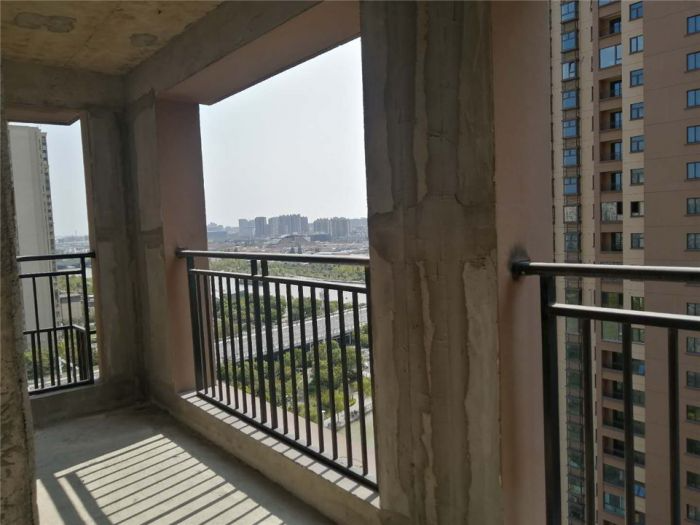 华强城 2室2厅1卫 88m&sup2;