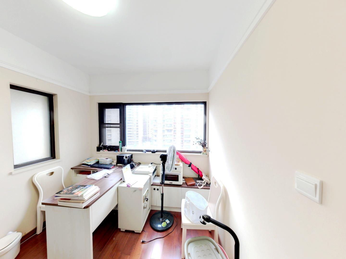 万科公园里一期 3室2厅2卫 120.24m&sup2;