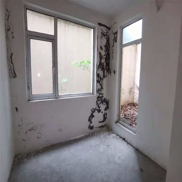 军山花园 3室2厅2卫 176m&sup2;