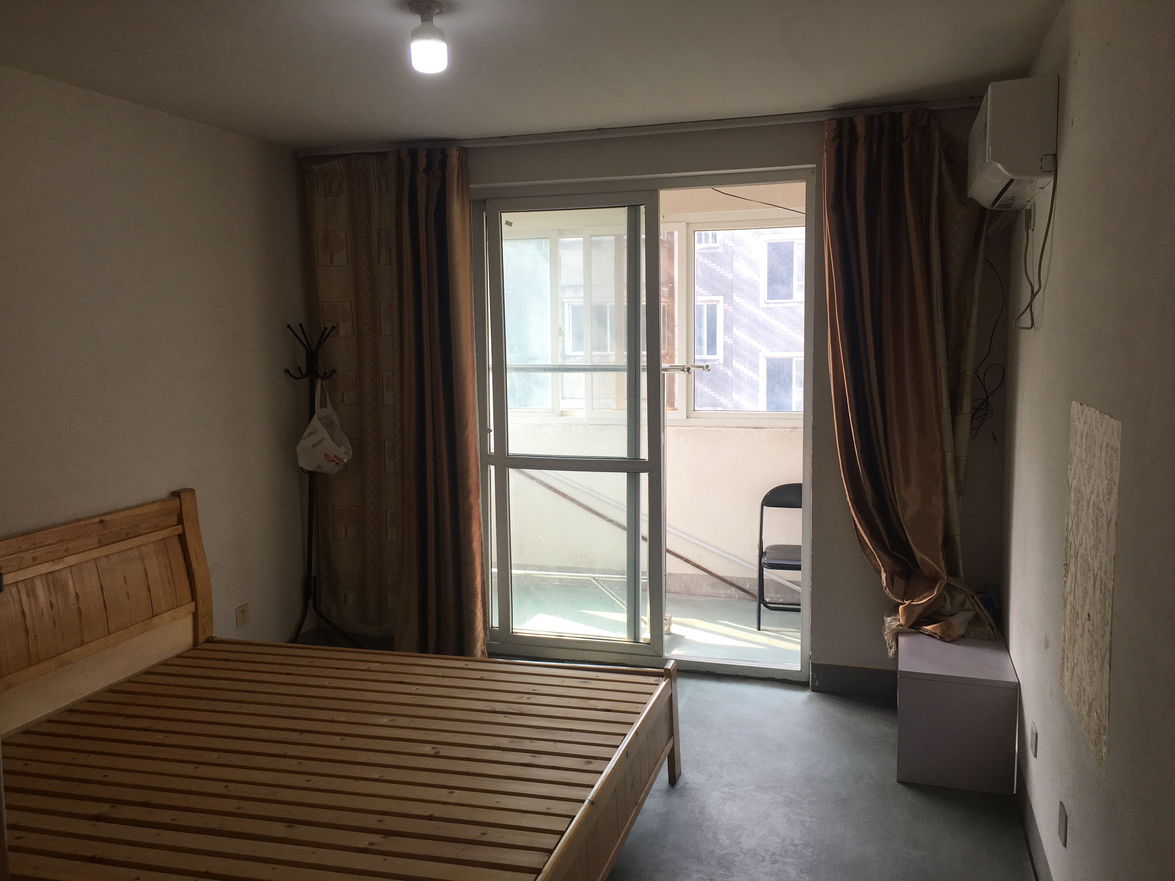 民安花苑 1室1厅1卫 60m&sup2;