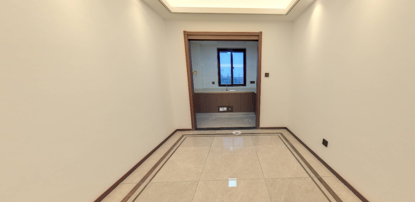 中南珑悦 3室2厅1卫 95m²