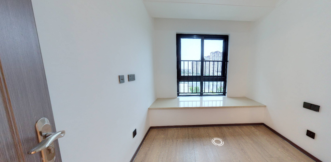 中南珑悦 3室2厅1卫 95m&sup2;