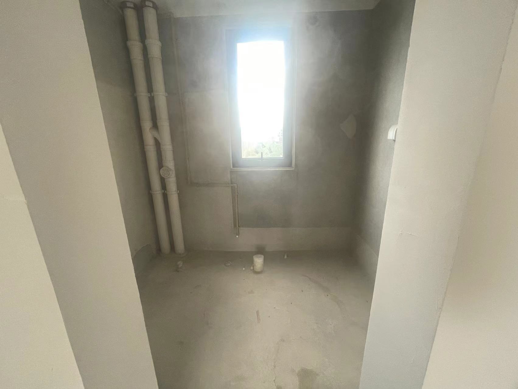 绿地新里城 3室2厅2卫 115m&sup2;