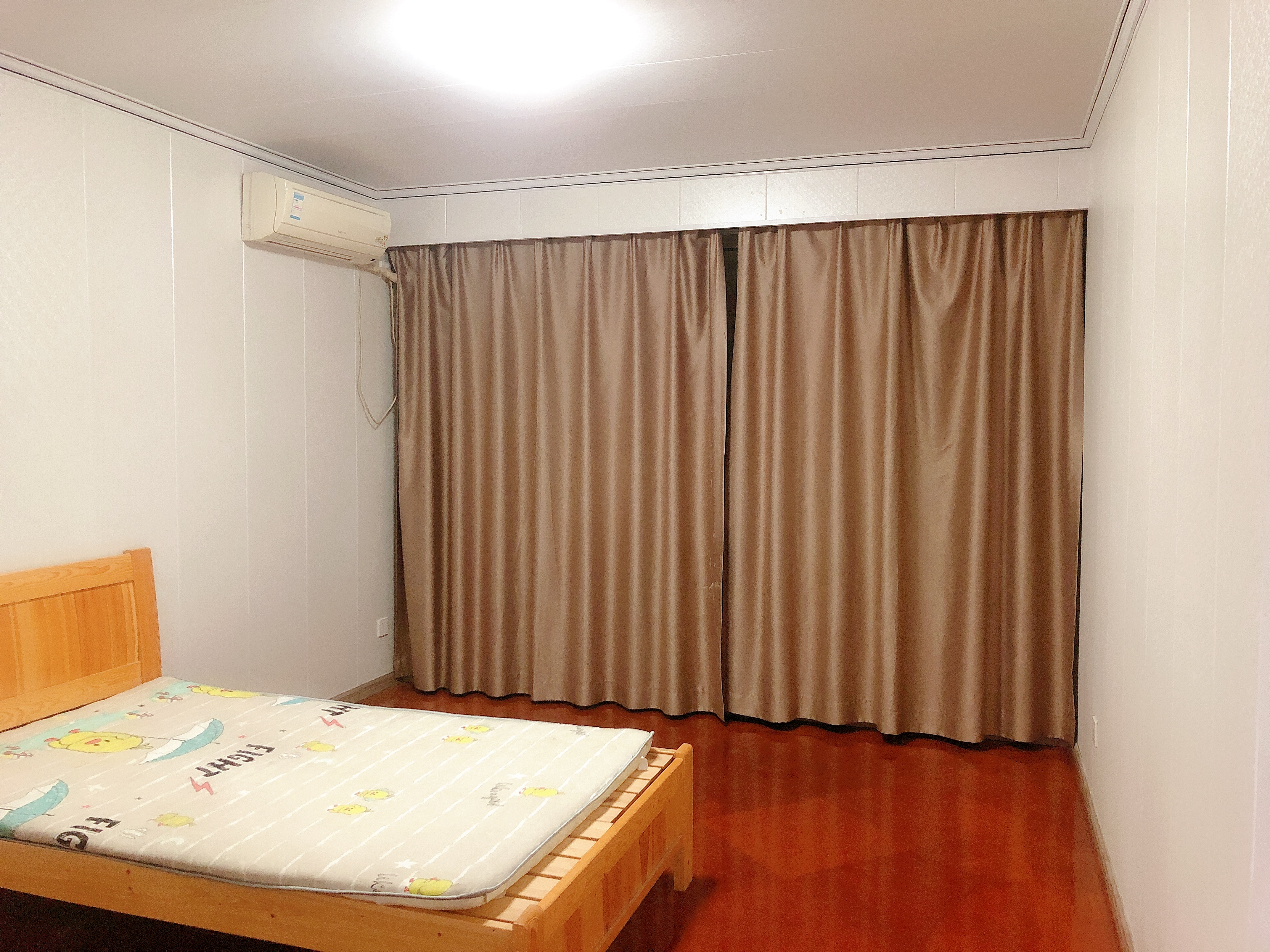 华威园 3室1厅1卫 97m&sup2;