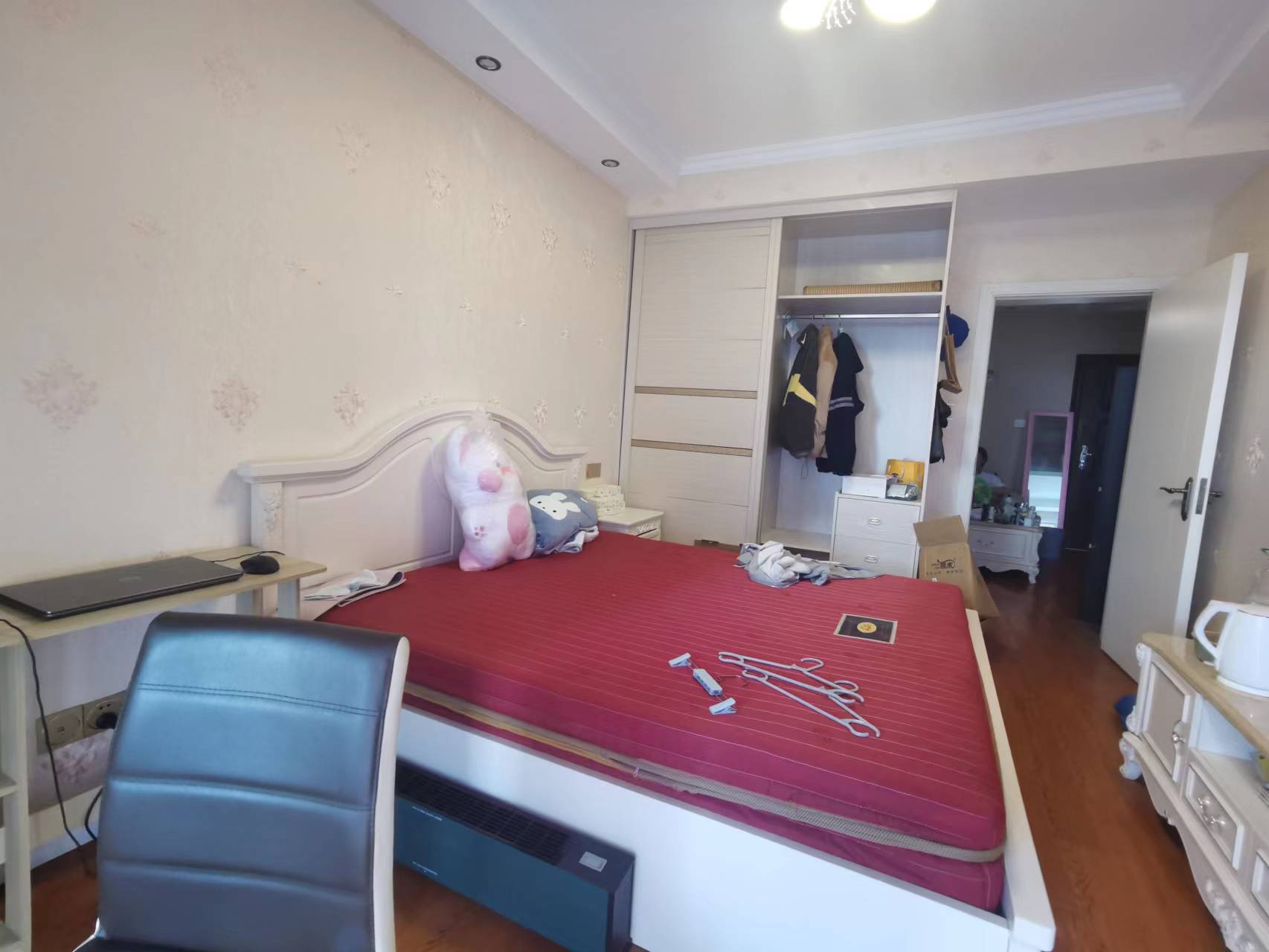 学士府 2室2厅1卫 87m&sup2;