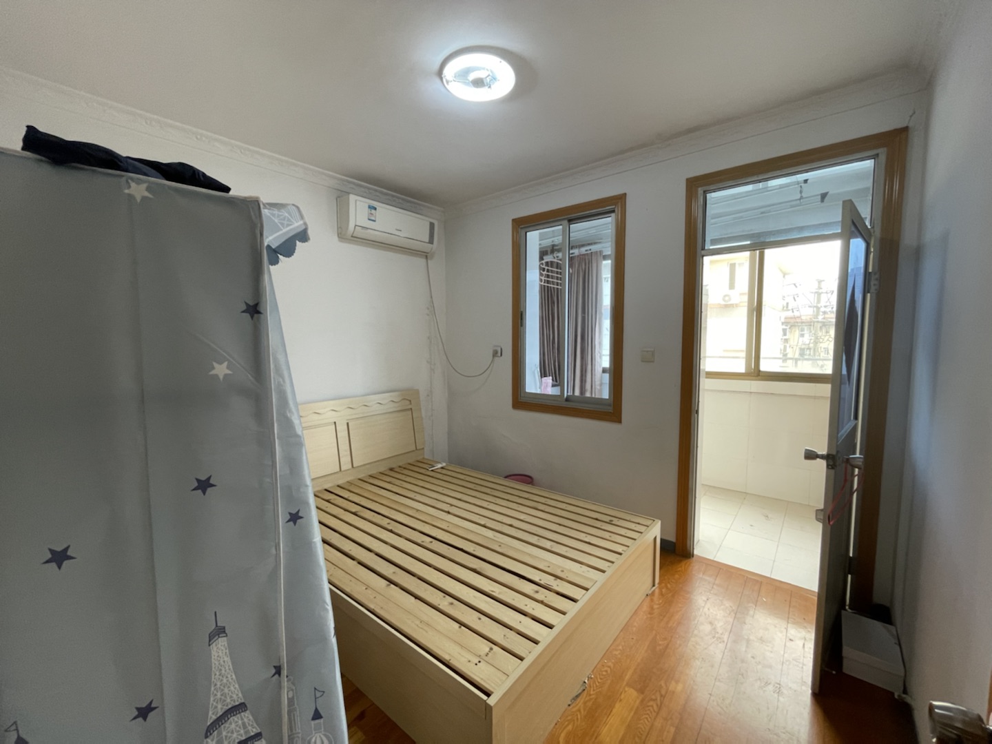 易家桥新村 2室1厅1卫 60m&sup2;