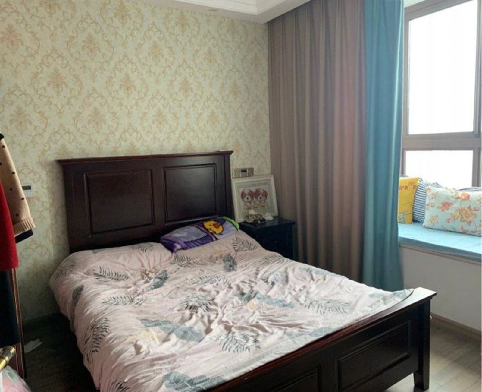 盛和花半里 4室2厅2卫 142m&sup2;