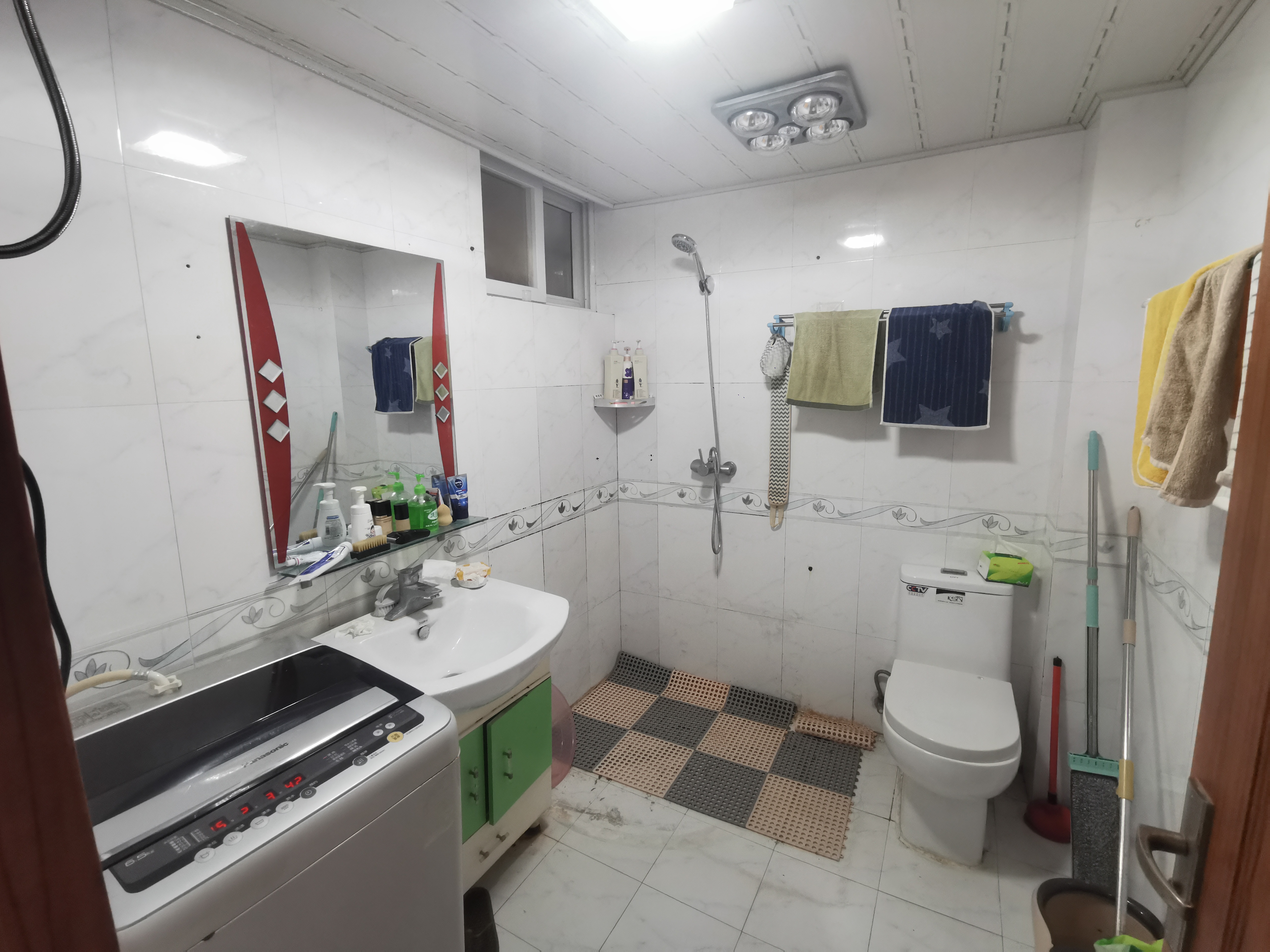 跃龙小苑 2室1厅1卫 77.5m&sup2;