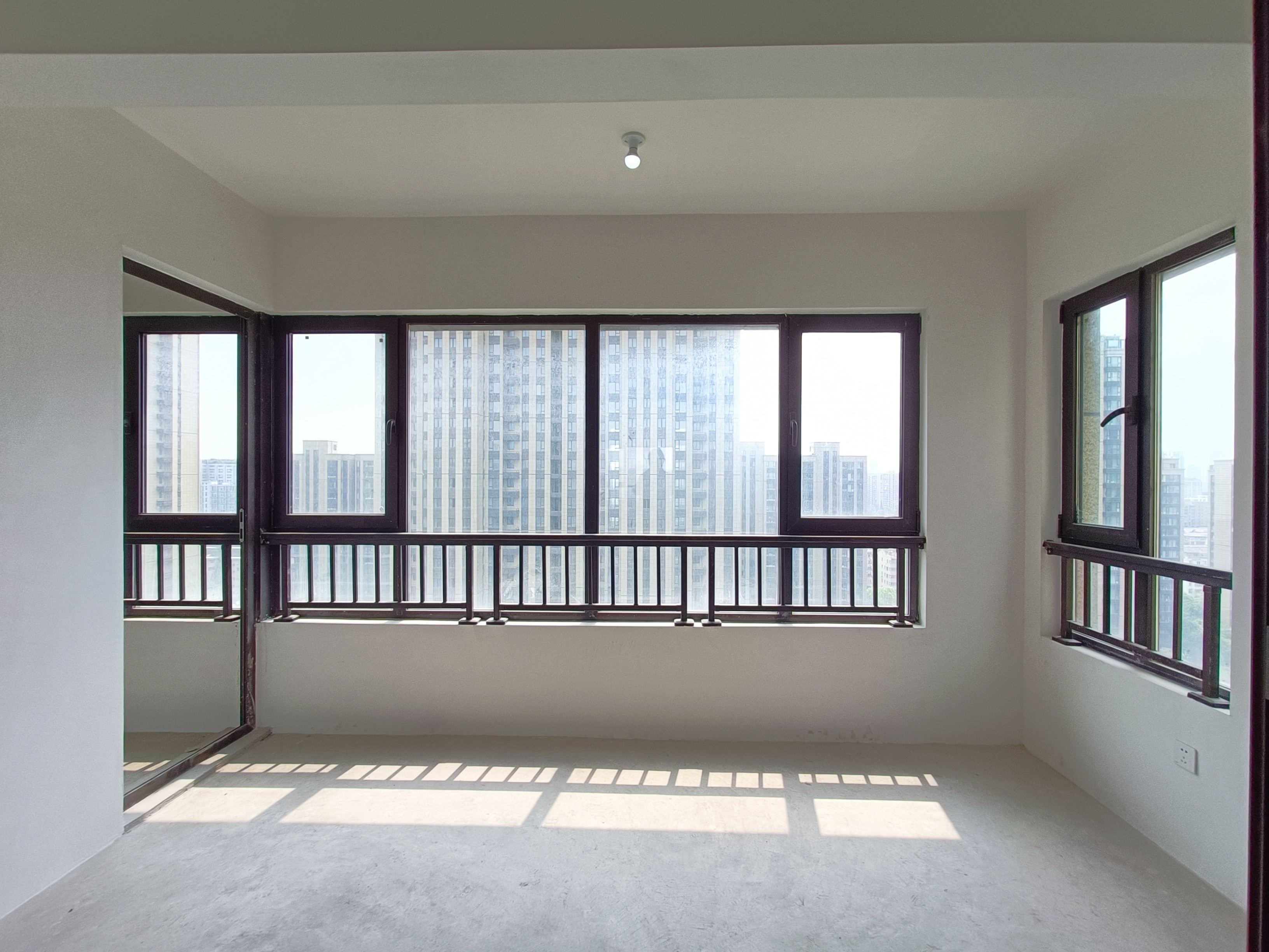 苏建名都城 3室2厅2卫 140.00m&sup2;