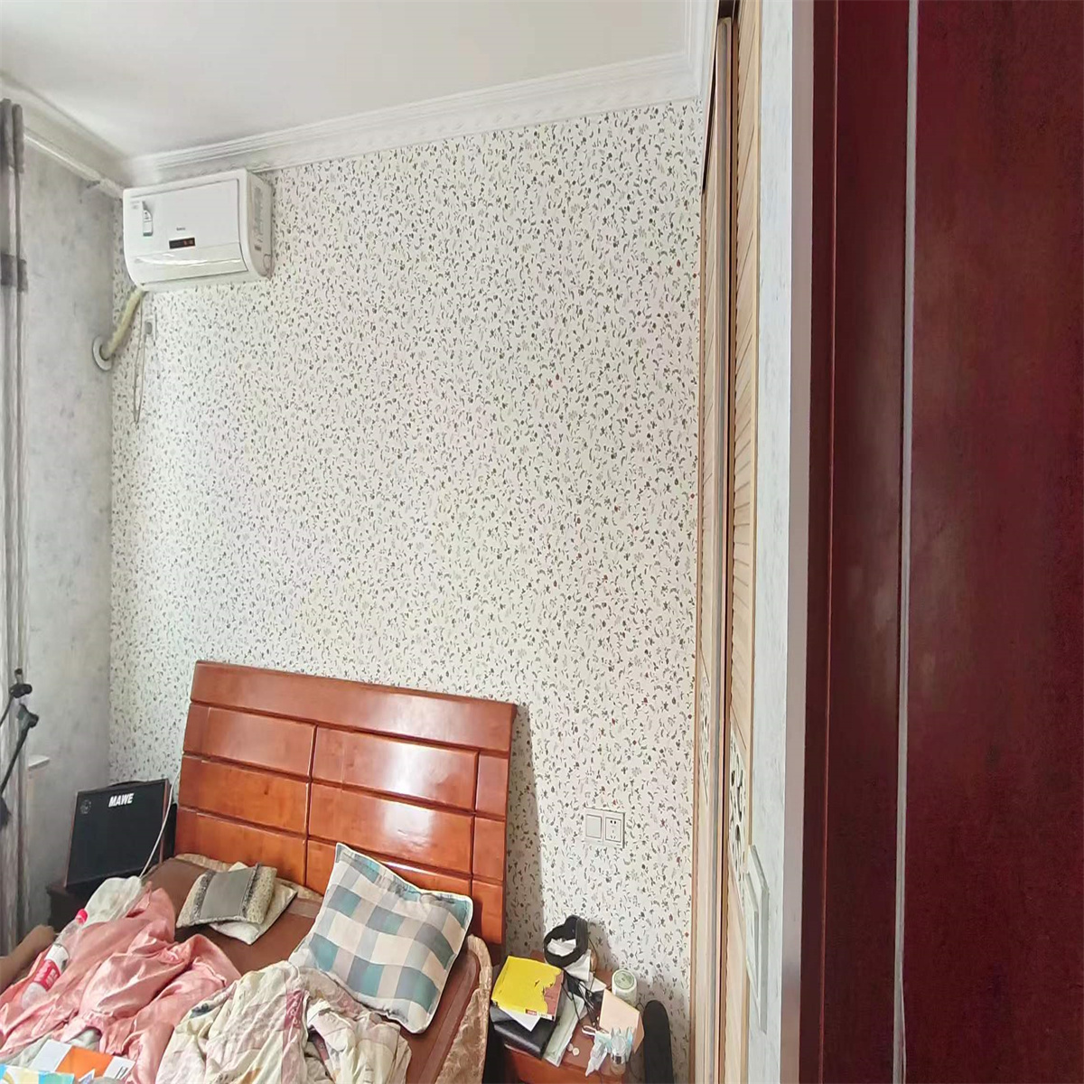 桂花小镇 3室2厅2卫 126m&sup2;